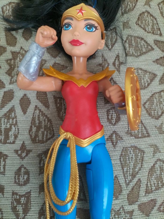Figurine Wonder Woman 2015 - photo numéro 3