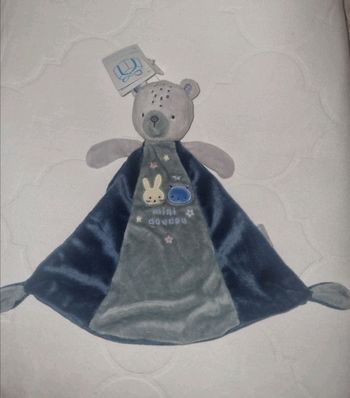 Doudou Kiabi ours 
