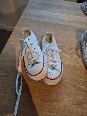 Converse blanches
