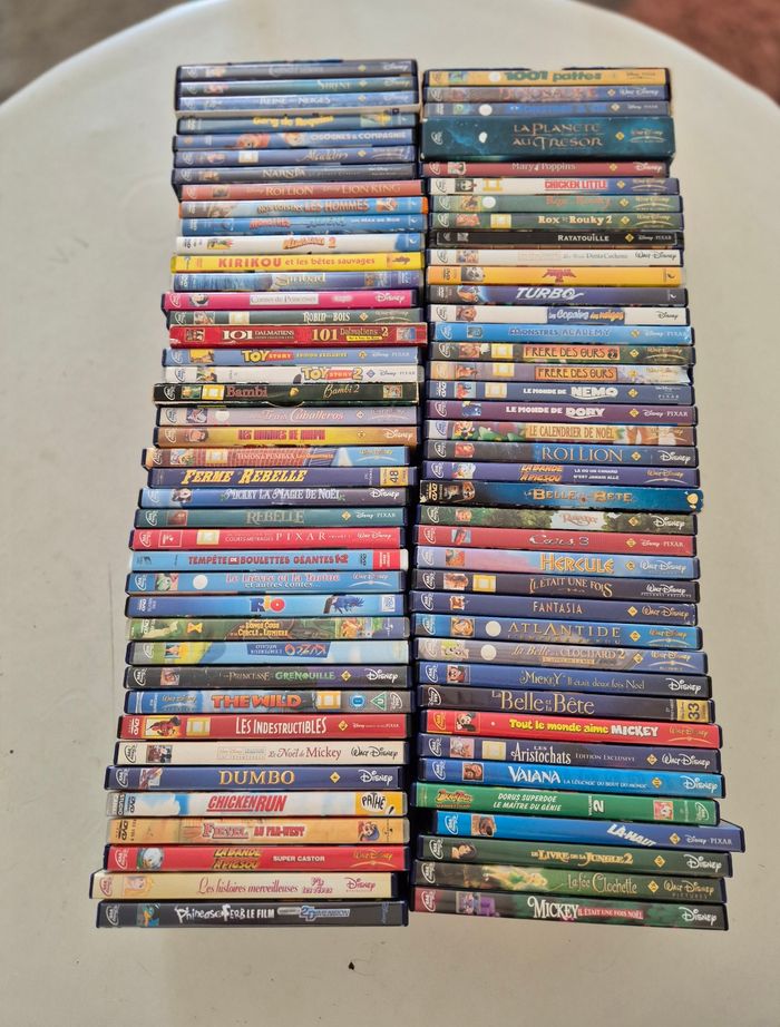 Lot 83 films dvd disney et autres