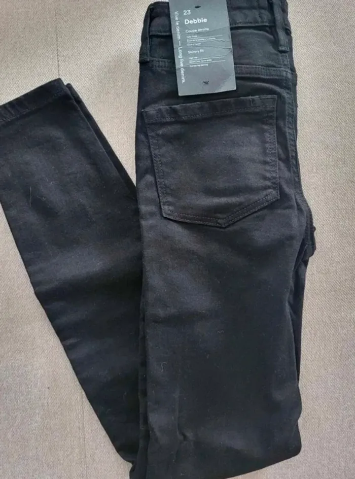 Jean  slim  skinny fit  taille  haute  taille  32  neuf Frank  and Oak