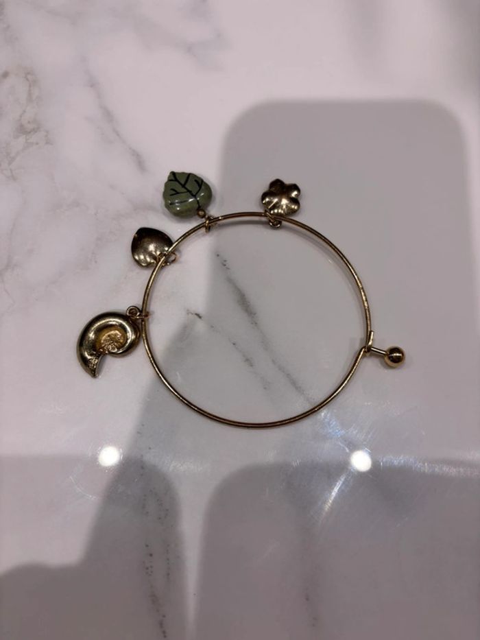 Joli bracelet fantaisie