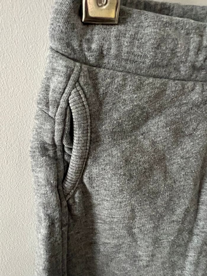 Jogging gris - photo numéro 6