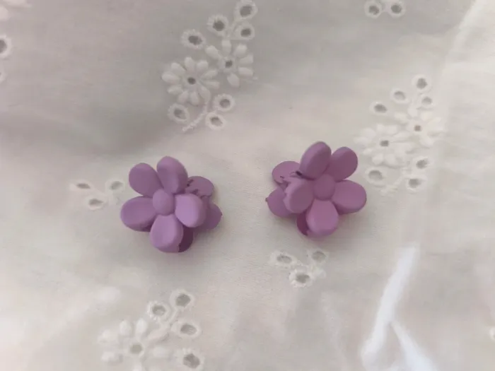 🌸 Lot de 4 mini pinces fleurs – Rose saumon & Violet 🌸 - photo numéro 7
