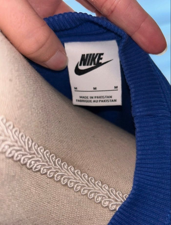 Pull Nike - photo numéro 3