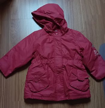 Manteau rouge 4 ans