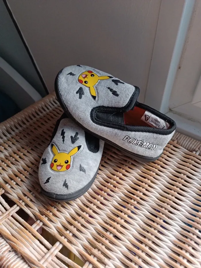 Chaussons Pikachu