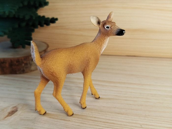 Schleich Biche Figurine animal de la forêt - photo numéro 2