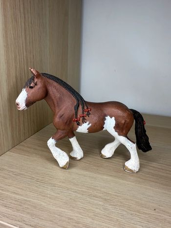 Jument clydesdale schleich