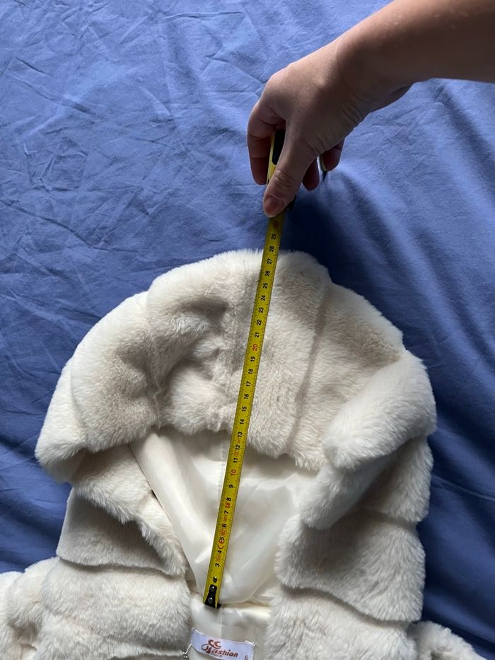 Veste fausse fourrure blanc cassé - photo numéro 7