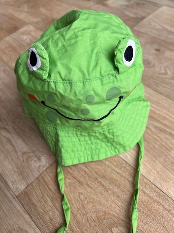 Très joli chapeau vert DPAM vert bébé garçon 1-2 ans