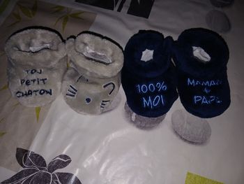 Lot chaussons bébé