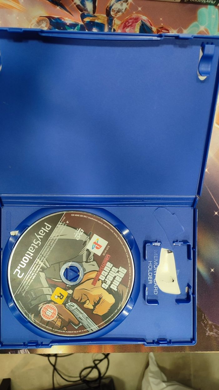 GTA liberty city stories PS2 - photo numéro 2