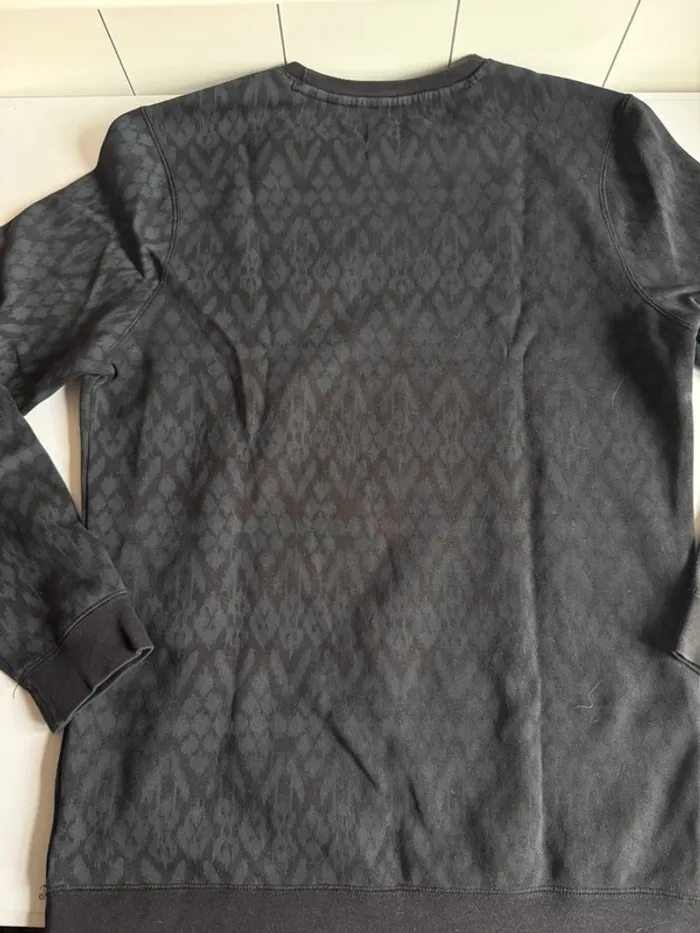 Sweat volcom vintage en bon état taille M noir et bleu marine - photo numéro 4