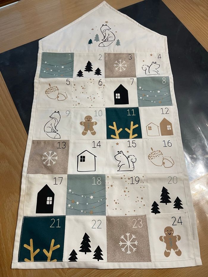 Calendrier de la vent tissu