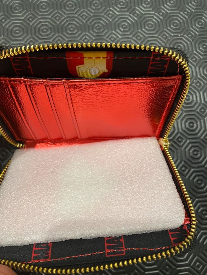 Portefeuille disney star wars iron man loungefly - photo numéro 3
