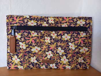 Pochette Cabaïa Michigan Avenue