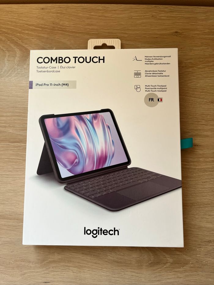 Étui clavier logitech iPad Pro 11