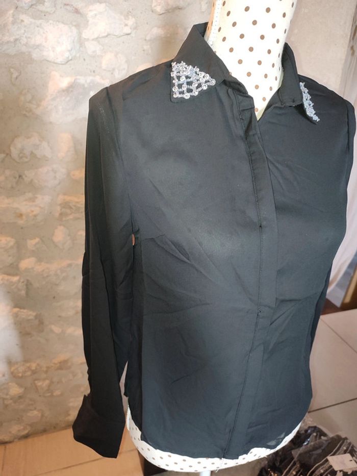 Chemise noire - photo numéro 3