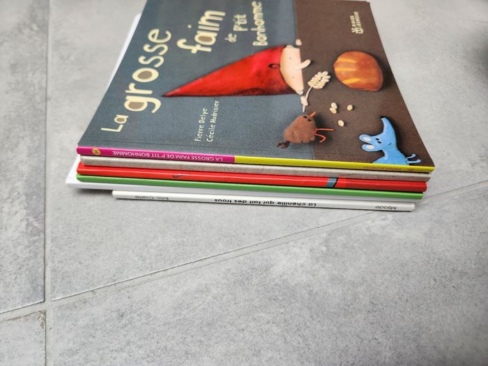 Lot de 6 livres souple enfant :
