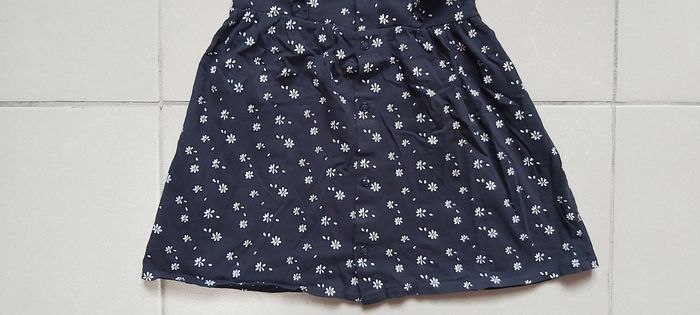 Robe sans manche 18 mois - photo numéro 7