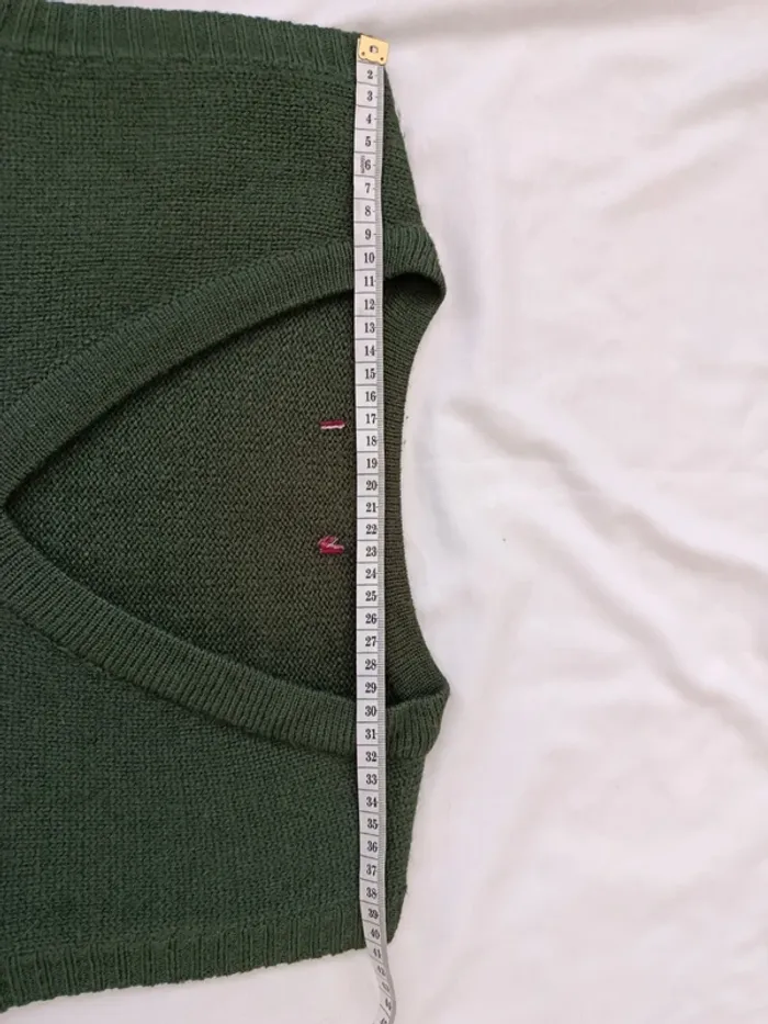Pull en maille vintage col v sans manches vert/kaki taille 38 - photo numéro 4