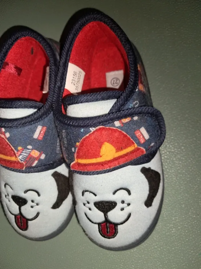 Chaussons motif Animal - photo numéro 4