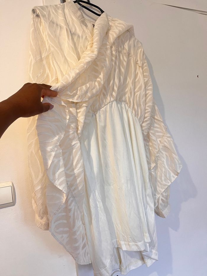 Robe élégante blanc cassé - photo numéro 5