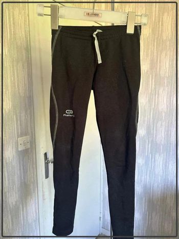 Jogging kalenji taille 8ans très bon état
