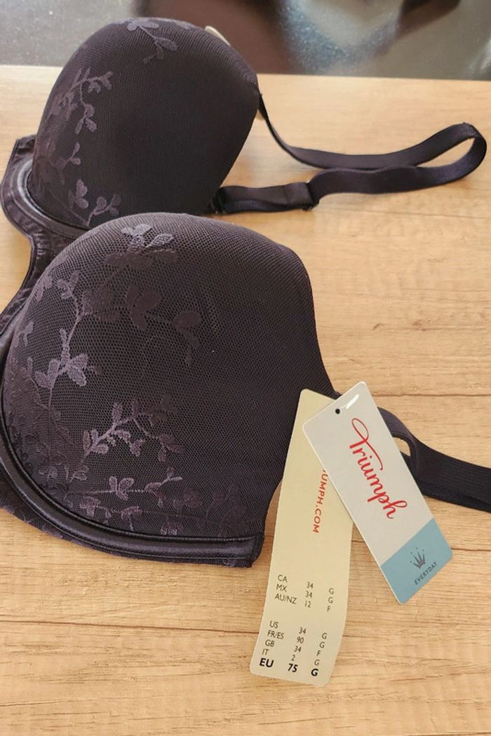 Soutien-gorge coque noir taille 90G Triumph - photo numéro 3