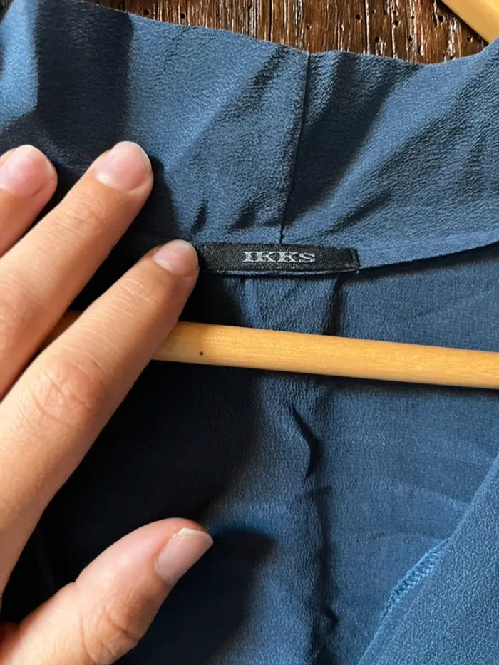 Blouse bleu marine en soie IKKS – T42 - photo numéro 5