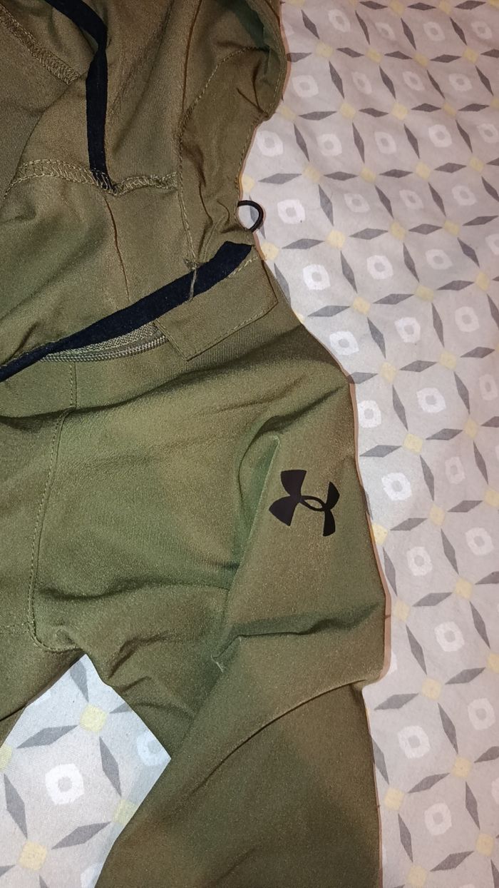 Veste under armour - photo numéro 4