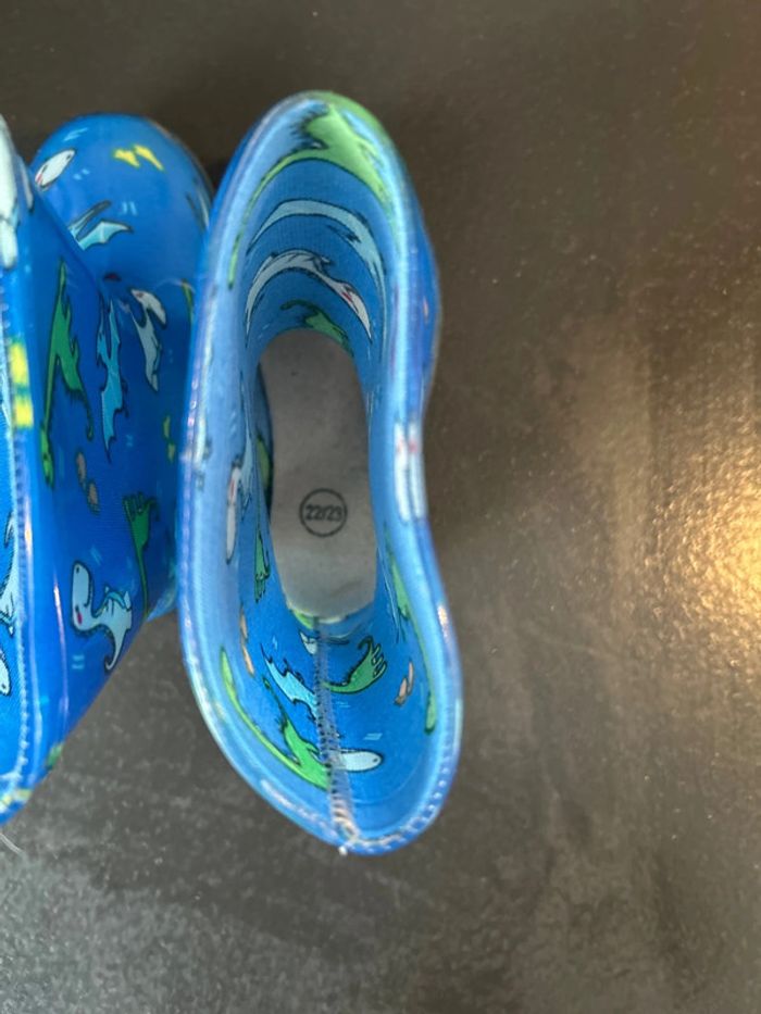 Botte dinosaure lumineuse 22/23 - photo numéro 6
