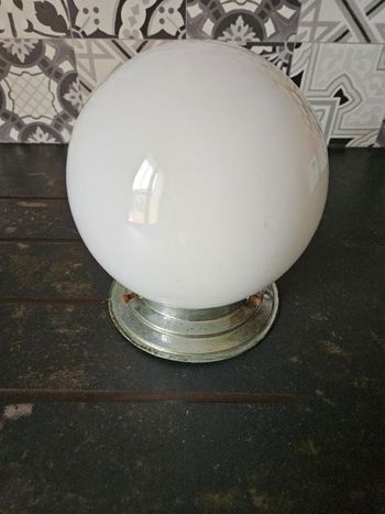 Plafonnier boule opaline