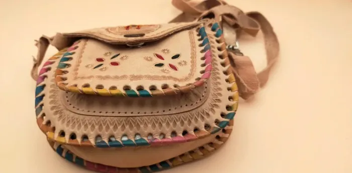 Petit sac à main artisanal Maroc, en cuir, artisanat - photo numéro 9