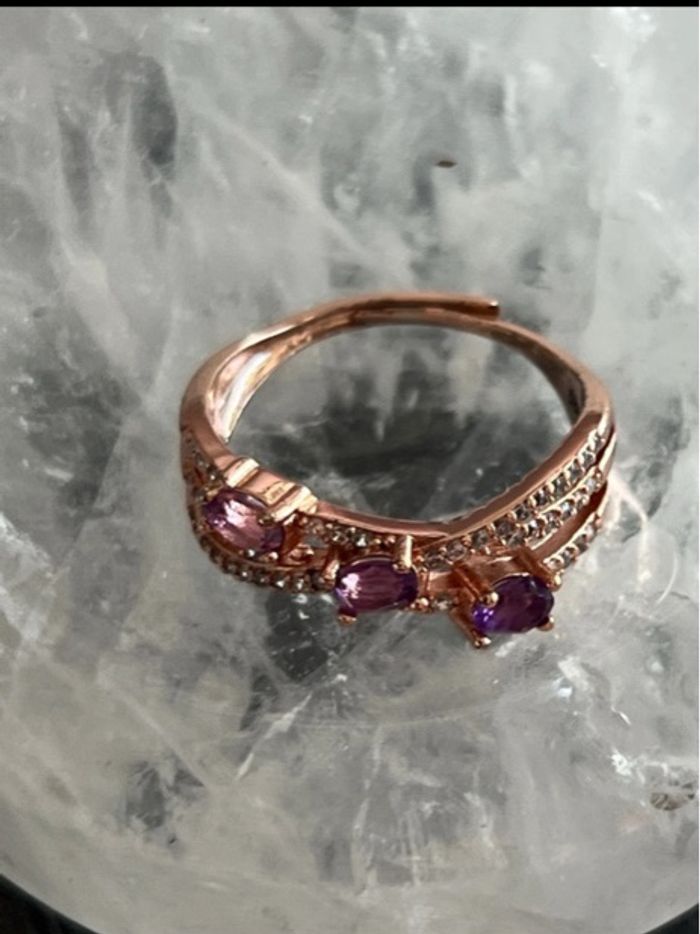 Élégance Discrète : Bague Ajustable Améthyste & Acier Inoxydable