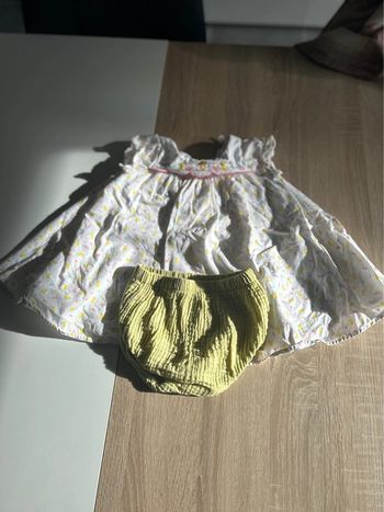 Ensemble fille 9 mois