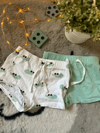 Lot short bébé