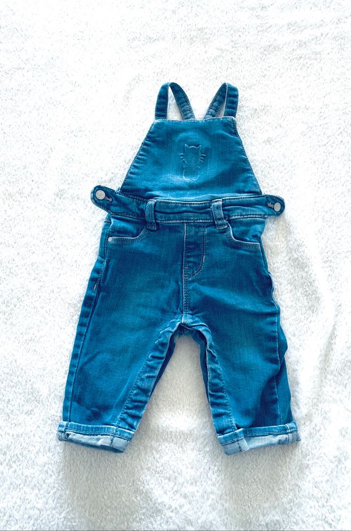 Salopette en jean « Obaïbi » taille 3 mois