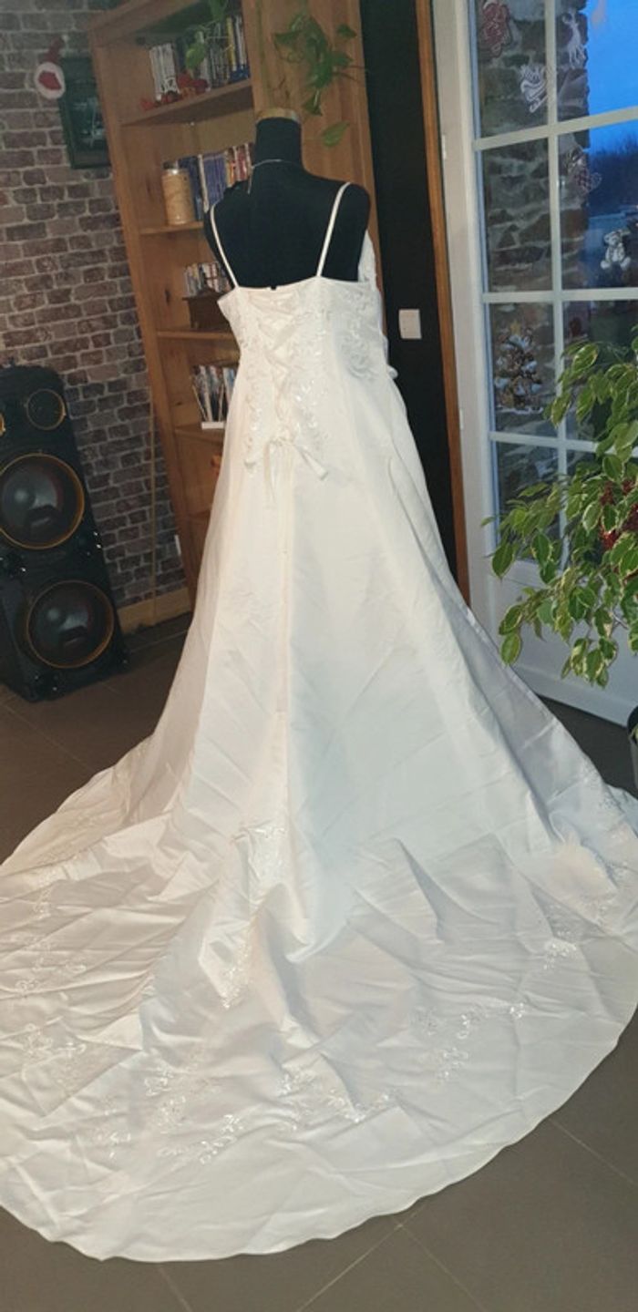 Robe de mariée - photo numéro 9