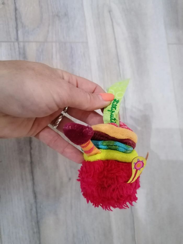 Chenille lilliputiens - photo numéro 2