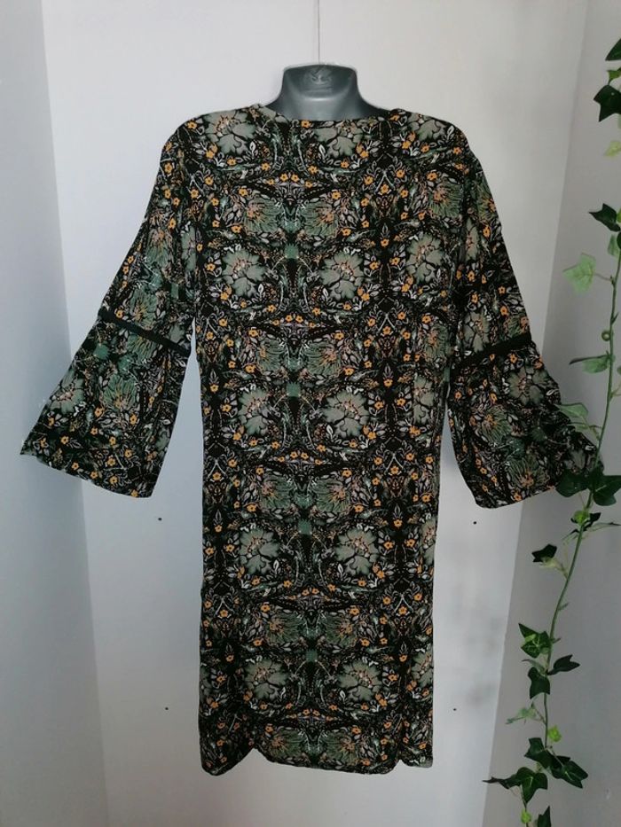 Robe kaki fleuri 42 - photo numéro 9