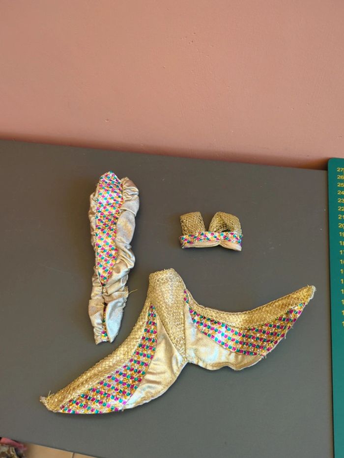 tenue barbie sirène 1995