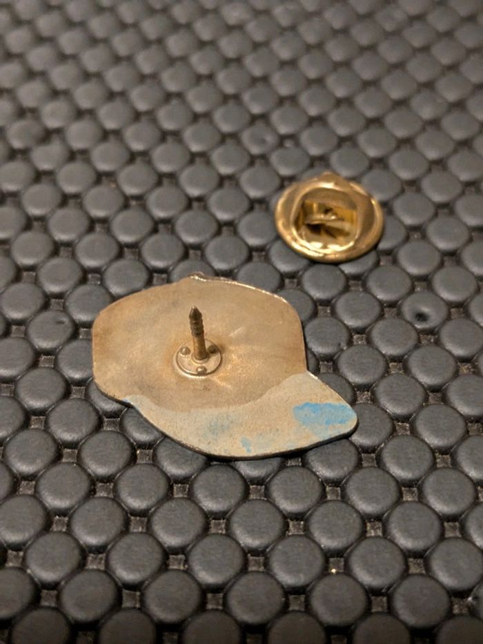 Pin's casquette baseball Chicago white Sox - photo numéro 2