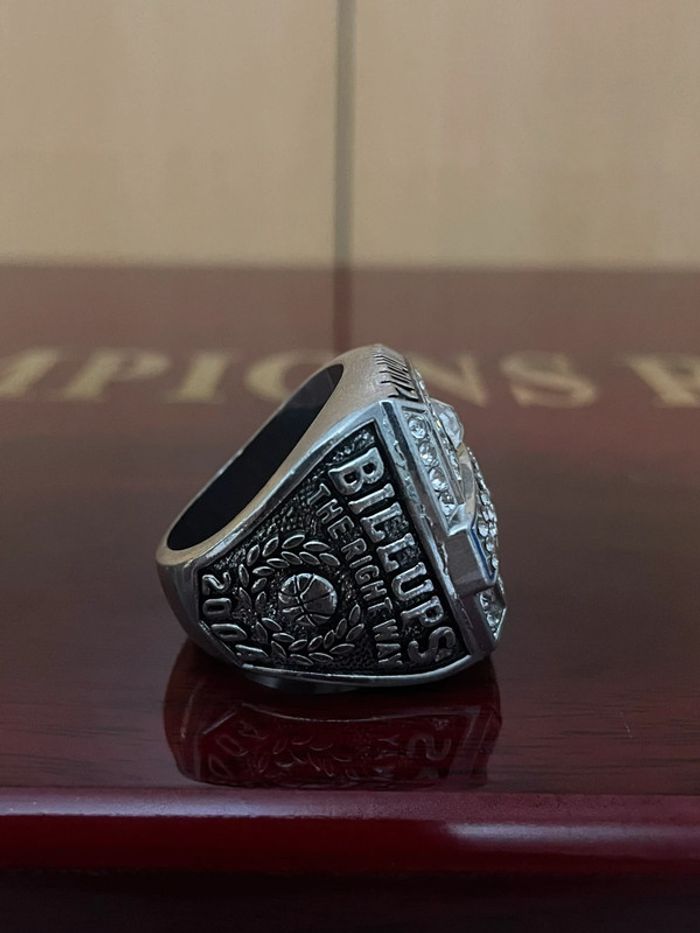 Bague NBA Pistons - photo numéro 3