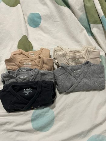 Lot bodies manches longues 1 mois