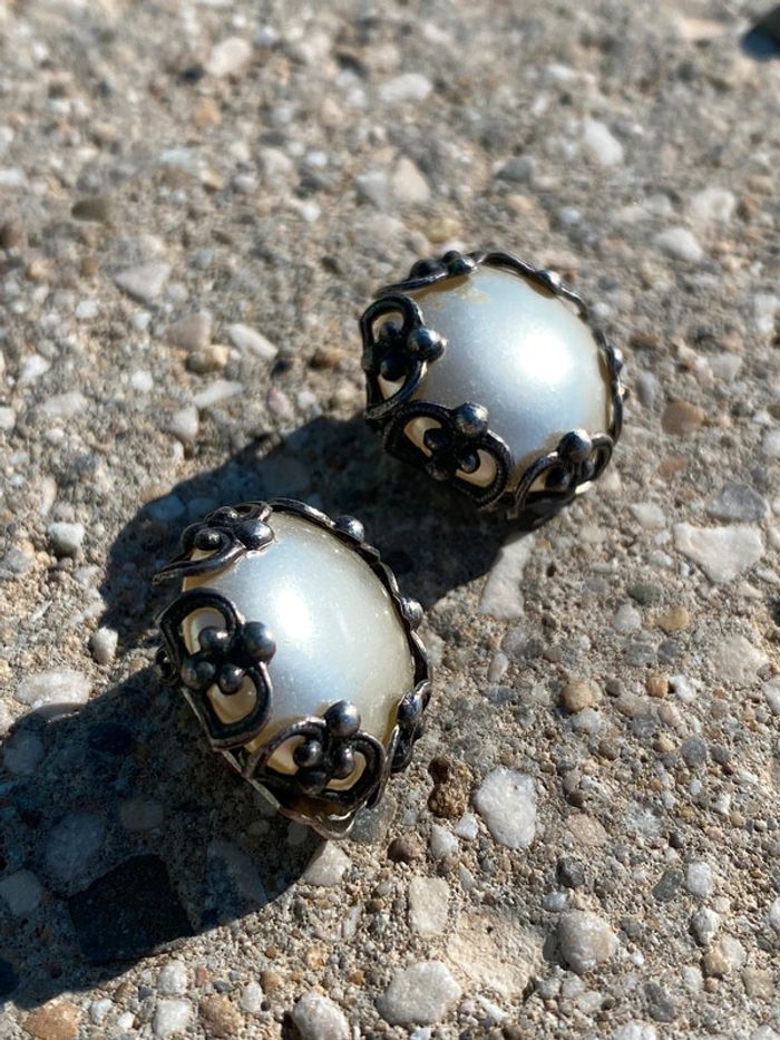 Boucles d’oreilles à pinces dentelle en métal vintage