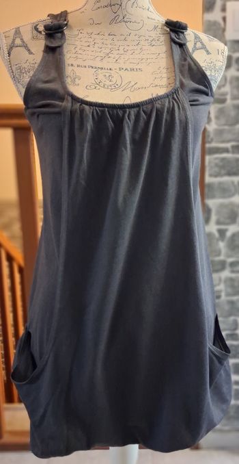 Long débardeur original gris