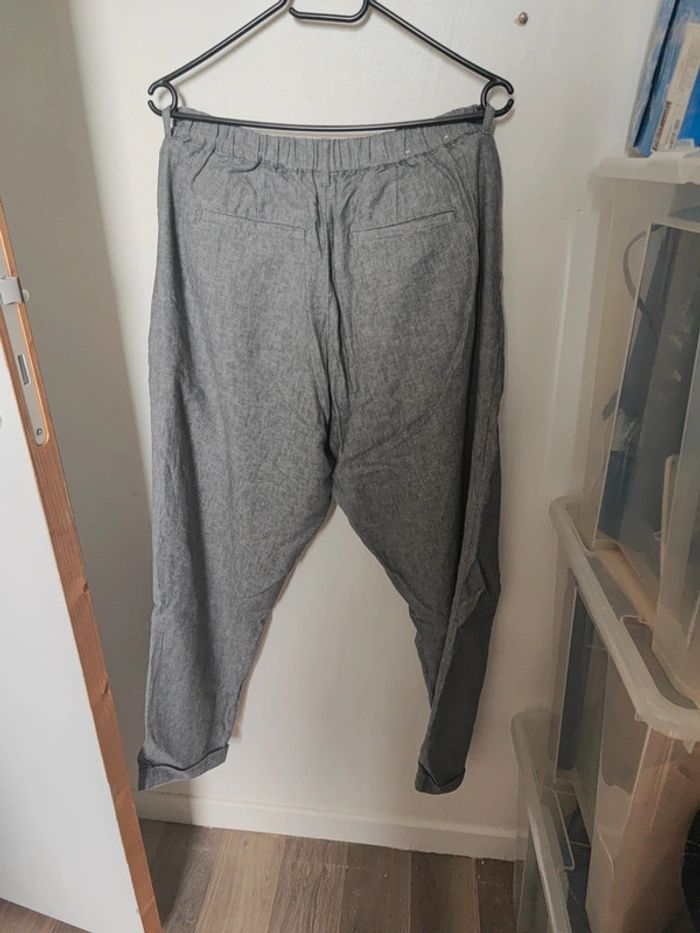 Pantalon droit en lin Uniqlo - photo numéro 6