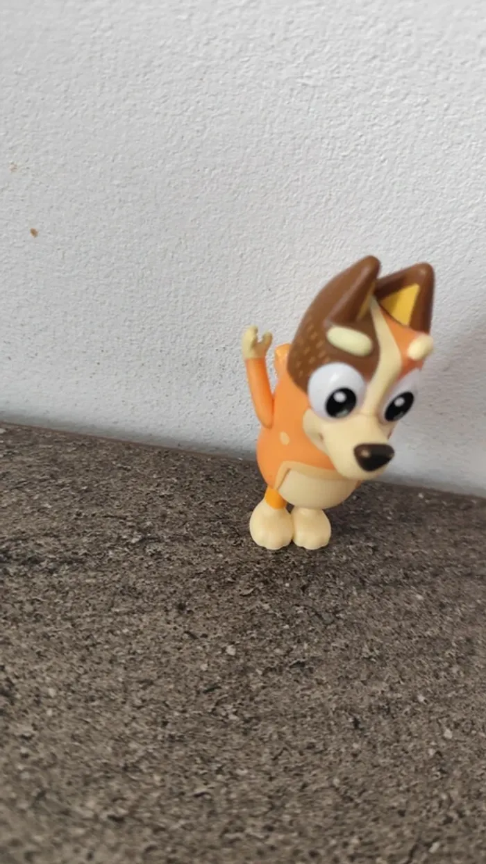 Personnage bluey - photo numéro 4